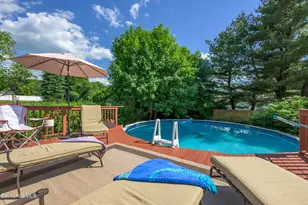 117 Lucia Dr, Pittsfield, MA 01201 - Photo 4