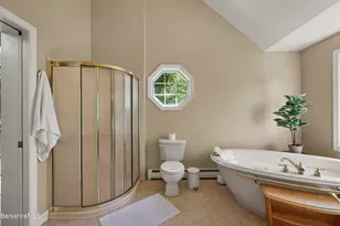 828 N Main St, Lanesborough, MA 01237 - Photo 22