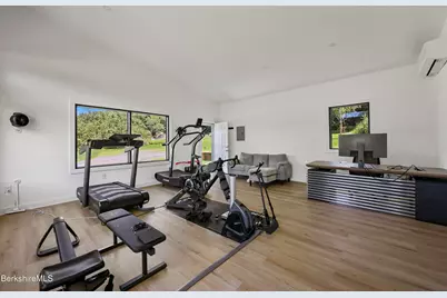 828 N Main St, Lanesborough, MA 01237 - Photo 34