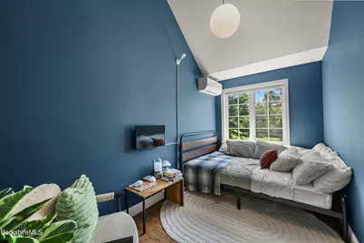 828 N Main St, Lanesborough, MA 01237 - Photo 24