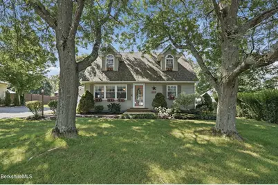 1112 South St, Dalton, MA 01226 - Photo 2