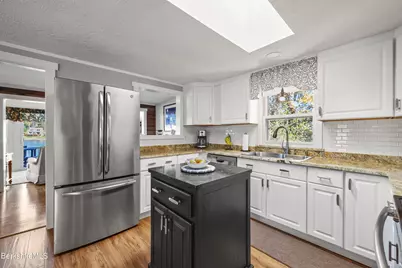 30 Cove Ln, Hinsdale, MA 01235 - Photo 12