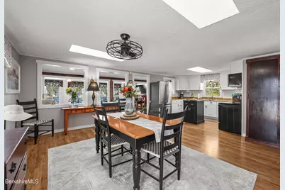 30 Cove Ln, Hinsdale, MA 01235 - Photo 6