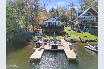 30 Cove Ln, Hinsdale, MA 01235 - Photo 4