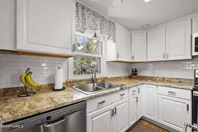 30 Cove Ln, Hinsdale, MA 01235 - Photo 14