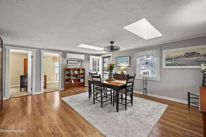 30 Cove Ln, Hinsdale, MA 01235 - Photo 8