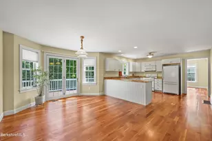 131 Fox Run, Lee, MA 01238 - Photo 10