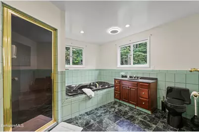 784 E Main St, North Adams, MA 01247 - Photo 22