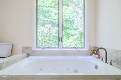 336 Stevens Glen Rd, Richmond, MA 01254 - Photo 32