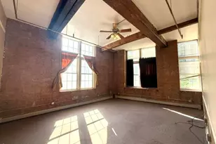 243 Union St, North Adams, MA 01247 - Photo 12