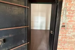 243 Union St, North Adams, MA 01247 - Photo 20