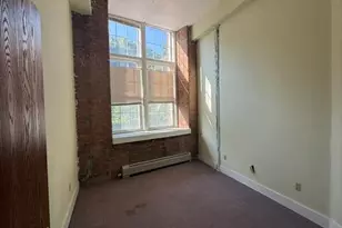 243 Union St, North Adams, MA 01247 - Photo 16