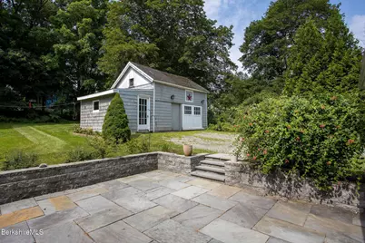 500 Walker St, Lenox, MA 01240 - Photo 38