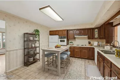 34 Baldwin Ave, Pittsfield, MA 01201 - Photo 26