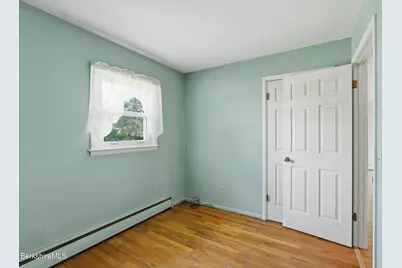 34 Baldwin Ave, Pittsfield, MA 01201 - Photo 14