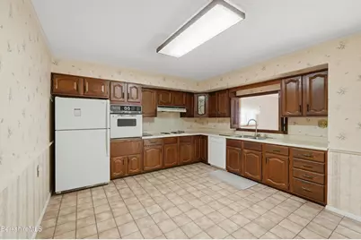 34 Baldwin Ave, Pittsfield, MA 01201 - Photo 22