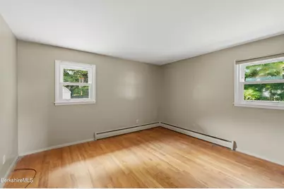 34 Baldwin Ave, Pittsfield, MA 01201 - Photo 18
