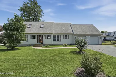 130 Ridge Ave, Pittsfield, MA 01201 - Photo 4