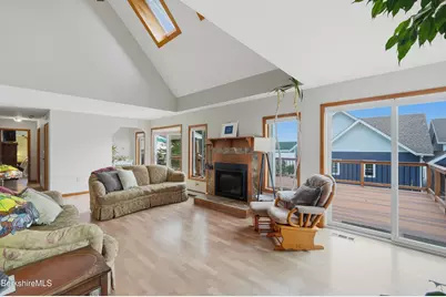 130 Ridge Ave, Pittsfield, MA 01201 - Photo 10