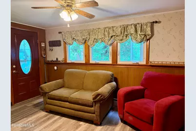 46 Pinehurst Ave, Pittsfield, MA 01201 - Photo 4