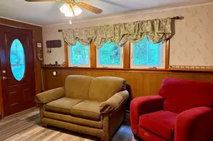 46 Pinehurst Ave, Pittsfield, MA 01201 - Photo 4