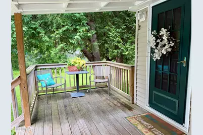 46 Pinehurst Ave, Pittsfield, MA 01201 - Photo 8