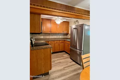 46 Pinehurst Ave, Pittsfield, MA 01201 - Photo 20