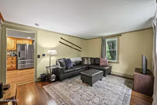 787 Churchill St, Pittsfield, MA 01201 - Photo 4