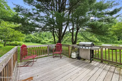 787 Churchill St, Pittsfield, MA 01201 - Photo 32