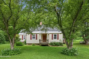 787 Churchill St, Pittsfield, MA 01201 - Photo 1