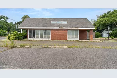 306 Wahconah St, Pittsfield, MA 01201 - Photo 4