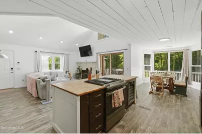56 Victoria Ln, Lanesborough, MA 01237 - Photo 12