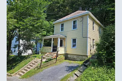 134 Meadow St, North Adams, MA 01247 - Photo 1
