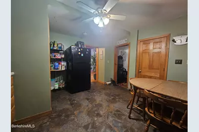 134 Meadow St, North Adams, MA 01247 - Photo 10
