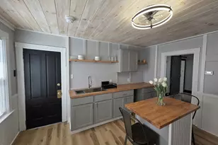 40 E Jordan St, Adams, MA 01220 - Photo 4