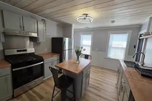 40 E Jordan St, Adams, MA 01220 - Photo 2