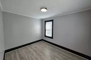 40 E Jordan St, Adams, MA 01220 - Photo 12