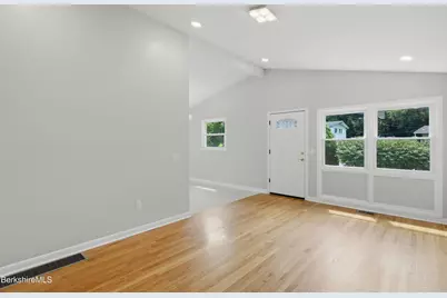 57 Alba Ave, Pittsfield, MA 01201 - Photo 14
