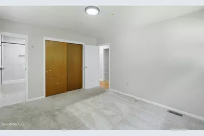 57 Alba Ave, Pittsfield, MA 01201 - Photo 20
