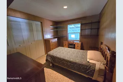 12 Apremont St, Adams, MA 01220 - Photo 22