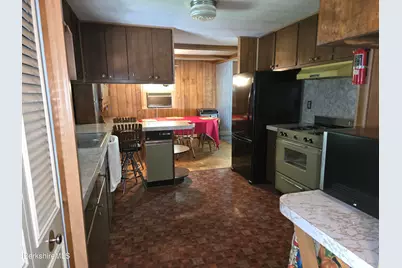 12 Apremont St, Adams, MA 01220 - Photo 30