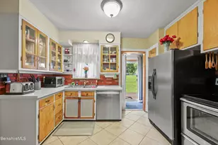 96 E Housatonic St, Pittsfield, MA 01201 - Photo 22