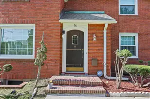 96 E Housatonic St, Pittsfield, MA 01201 - Photo 4