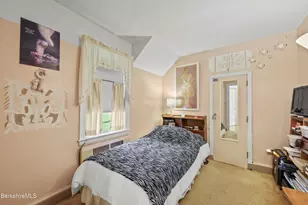 96 E Housatonic St, Pittsfield, MA 01201 - Photo 30
