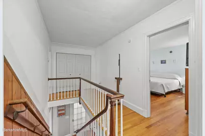 96 E Housatonic St, Pittsfield, MA 01201 - Photo 24