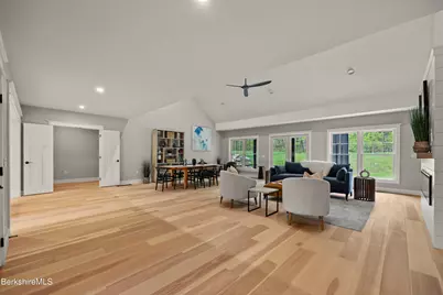 3 Thrushwood Ln, Great Barrington, MA 01230 - Photo 6