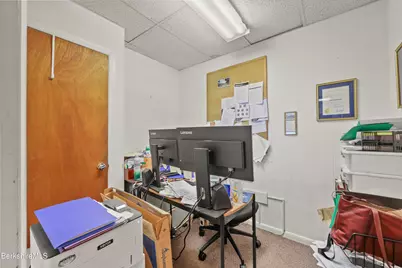 47 - 49 Main St, Lee, MA 01238 - Photo 18