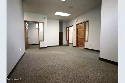 326 Springside Ave, Pittsfield, MA 01201 - Photo 6