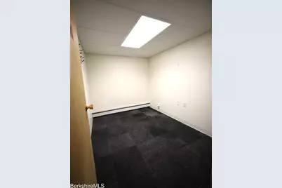 326 Springside Ave, Pittsfield, MA 01201 - Photo 30