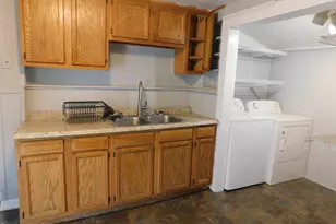 120 Danforth Ave, Pittsfield, MA 01201 - Photo 8
